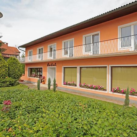 Hotel Reineldis 穆勒克 外观 照片