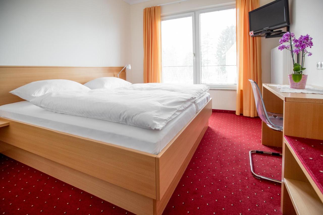 Hotel Reineldis 穆勒克 外观 照片