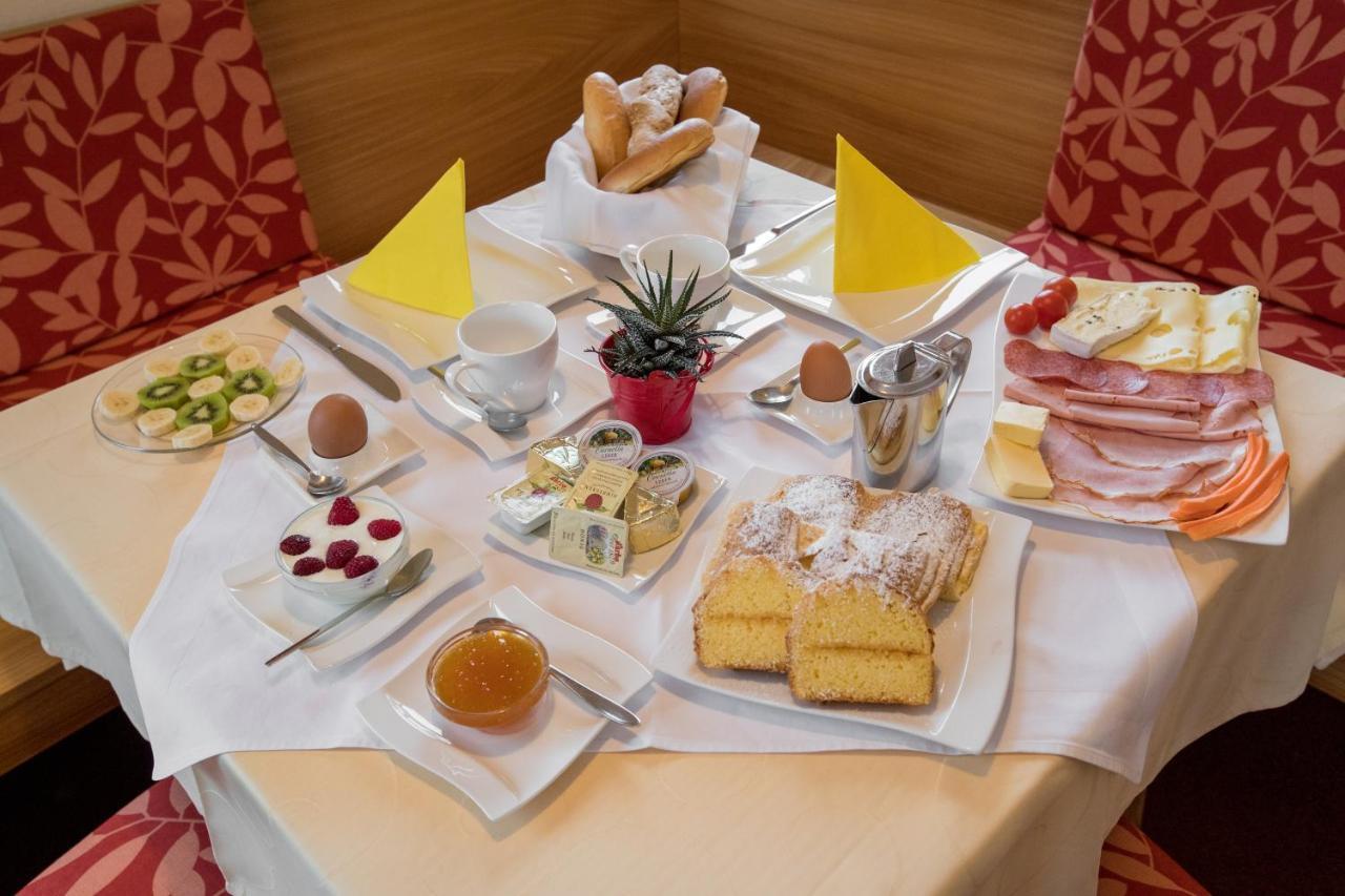 Hotel Reineldis 穆勒克 外观 照片